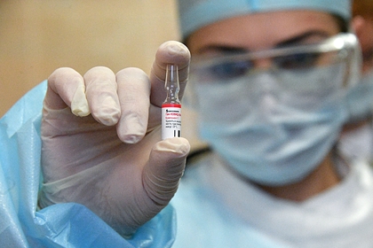 Названы формат и сроки массовой вакцинации россиян от коронавируса