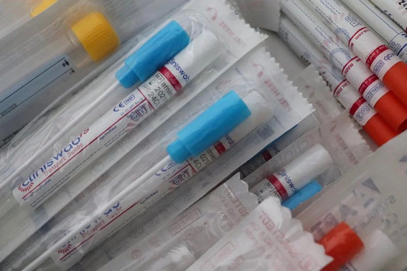 В Госдуме предложили тестировать россиян на коронавирус каждую неделю